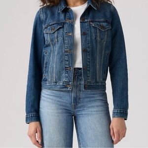 Levi's Original Trucker Denim Jacket Women's M Classic Blue Jean EUC